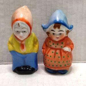 Vintage Dutch Boy and Girl Salt & Pepper Japan Ceramic Hand Painted
